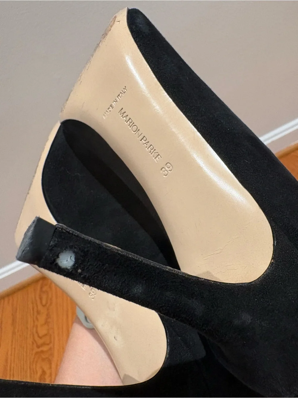 MARION PARKE Black Suede 85 Classic Pointed Toe Pump Women's 39/US 9